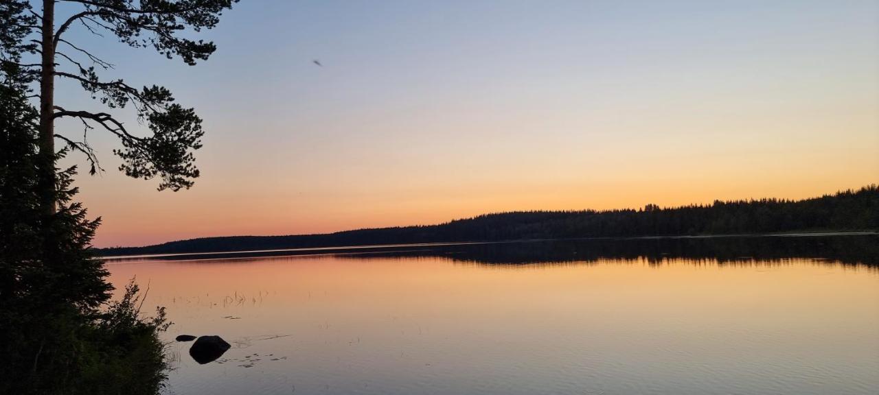 Huvila Eraemaajaerven Rannalla Taivalkoskella Jokijärvi Exteriér fotografie