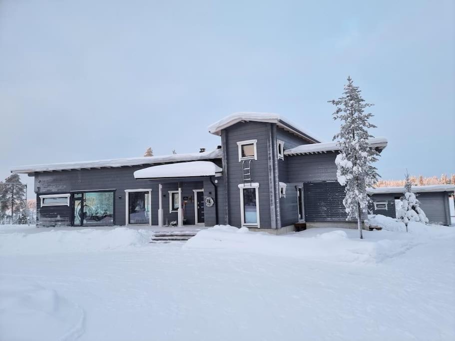 Huvila Eraemaajaerven Rannalla Taivalkoskella Jokijärvi Exteriér fotografie